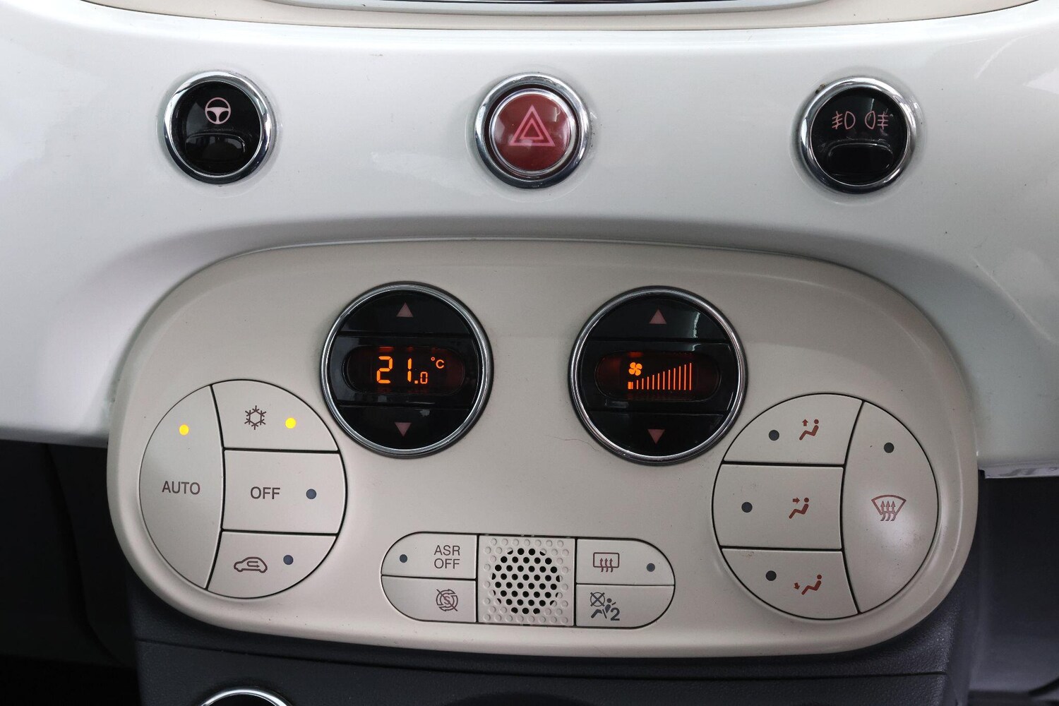 Used Fiat 500 for sale - 76994823: Photo 32