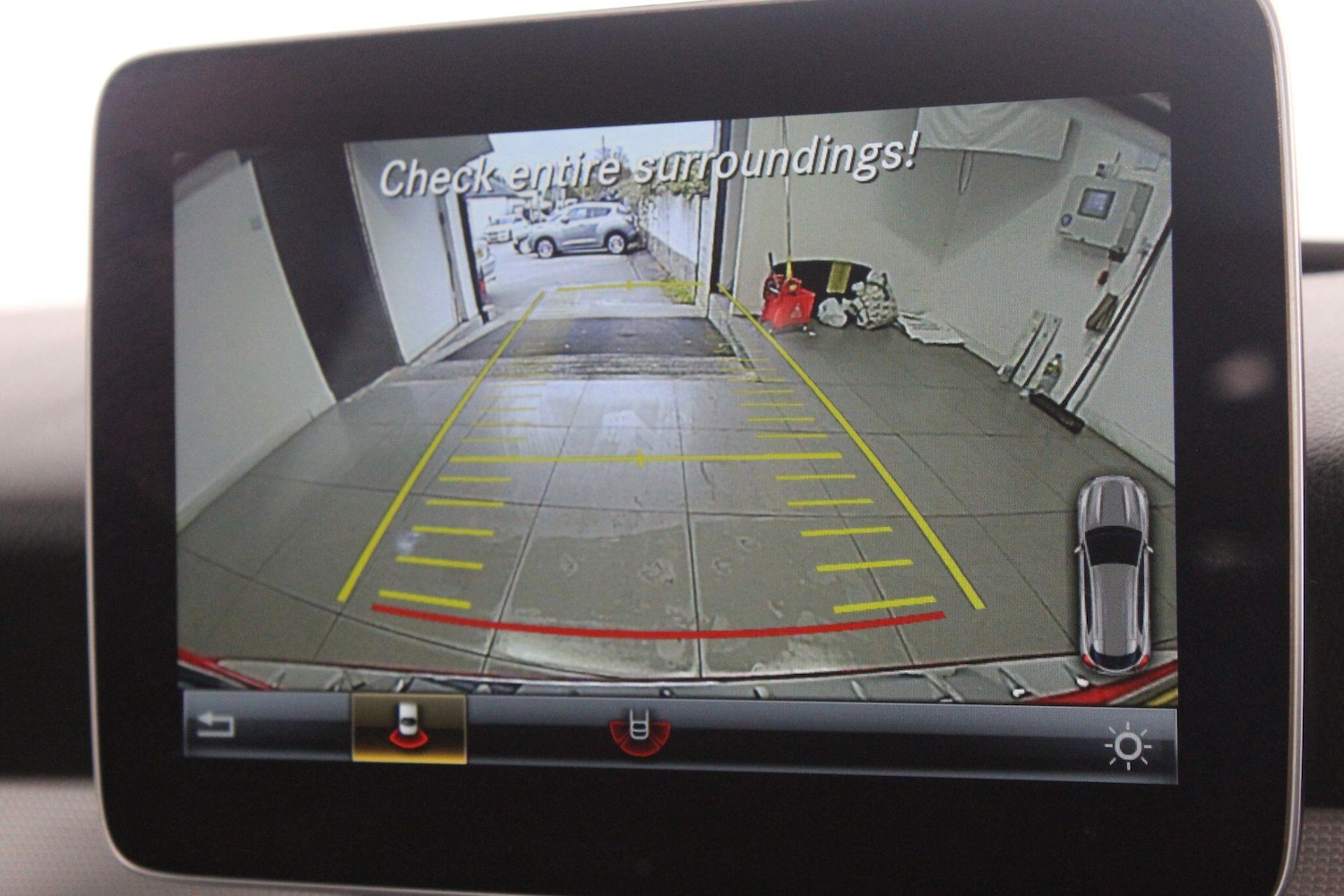 Used Mercedes-Benz GLA 2018 for sale - 76993625: Photo 32