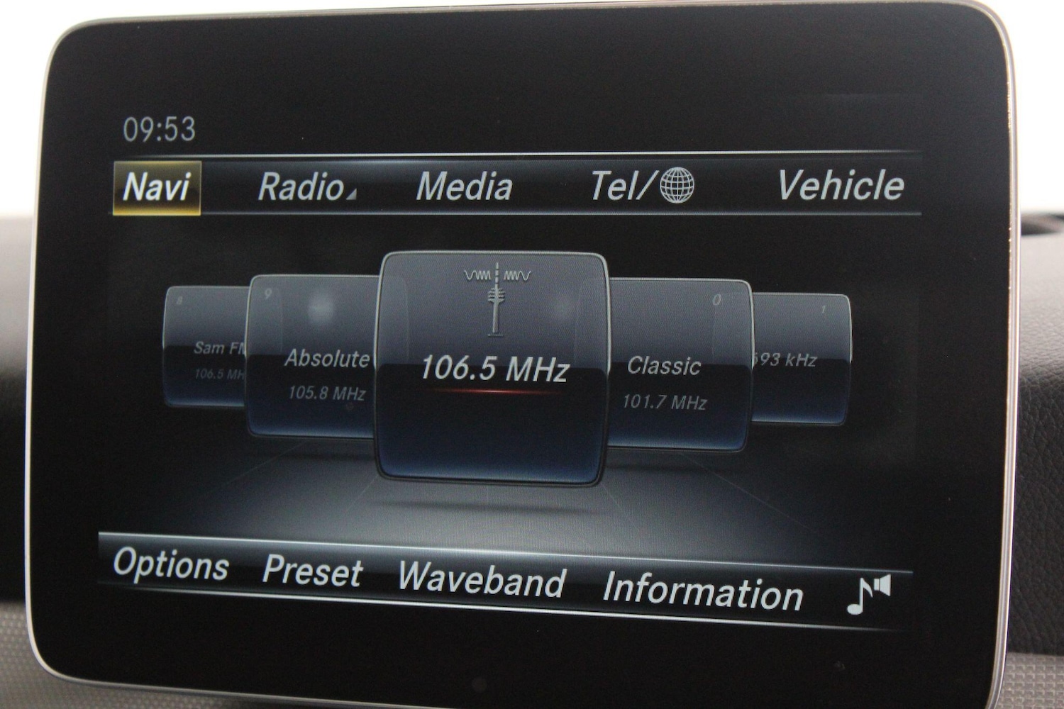 Used Mercedes-Benz GLA 2018 for sale - 76993625: Photo 40