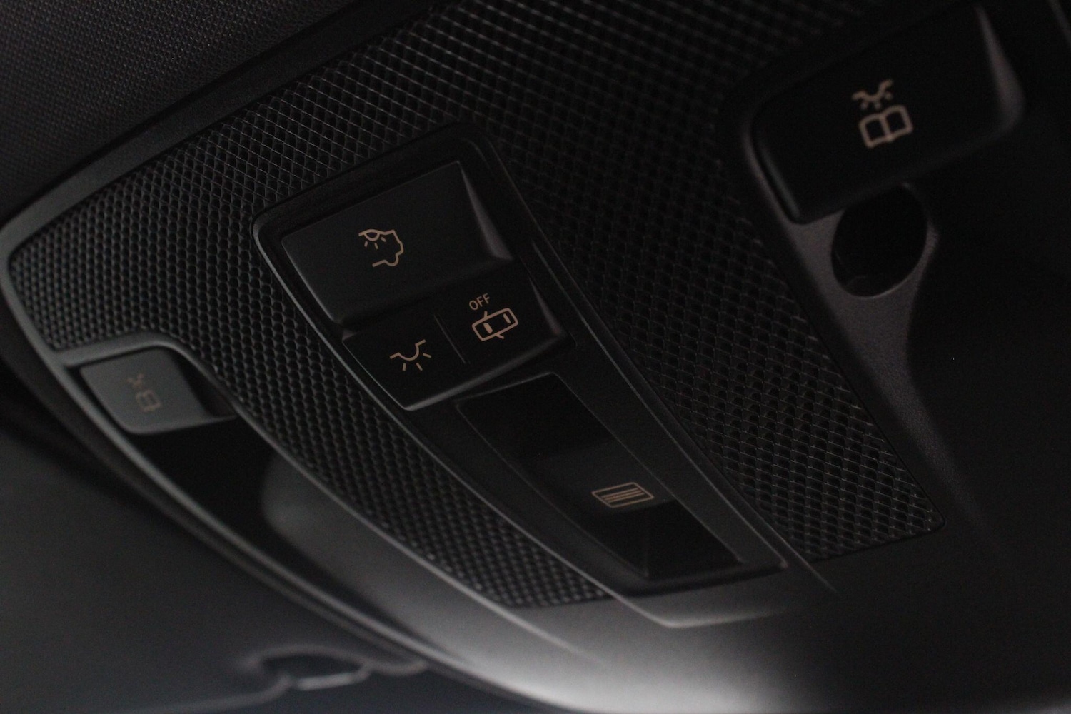 Used Mercedes-Benz GLA 2018 for sale - 76993625: Photo 53