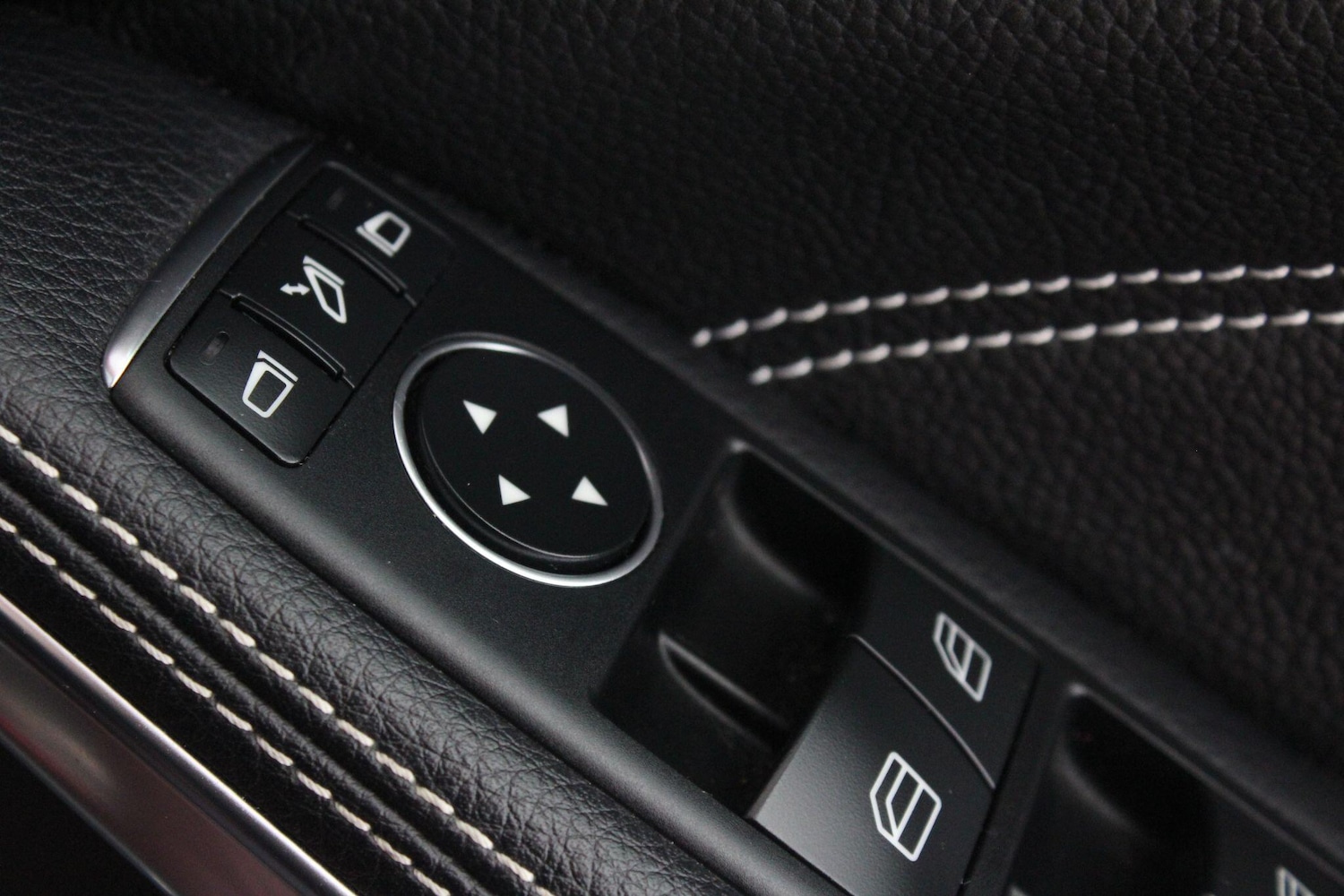 Used Mercedes-Benz GLA 2018 for sale - 76993625: Photo 60