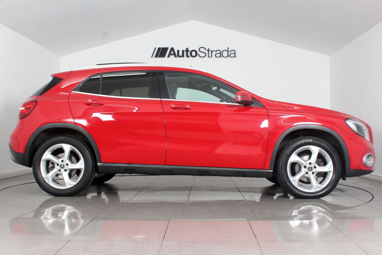 Used Mercedes-Benz GLA 2018 for sale - 76993625: Photo 7