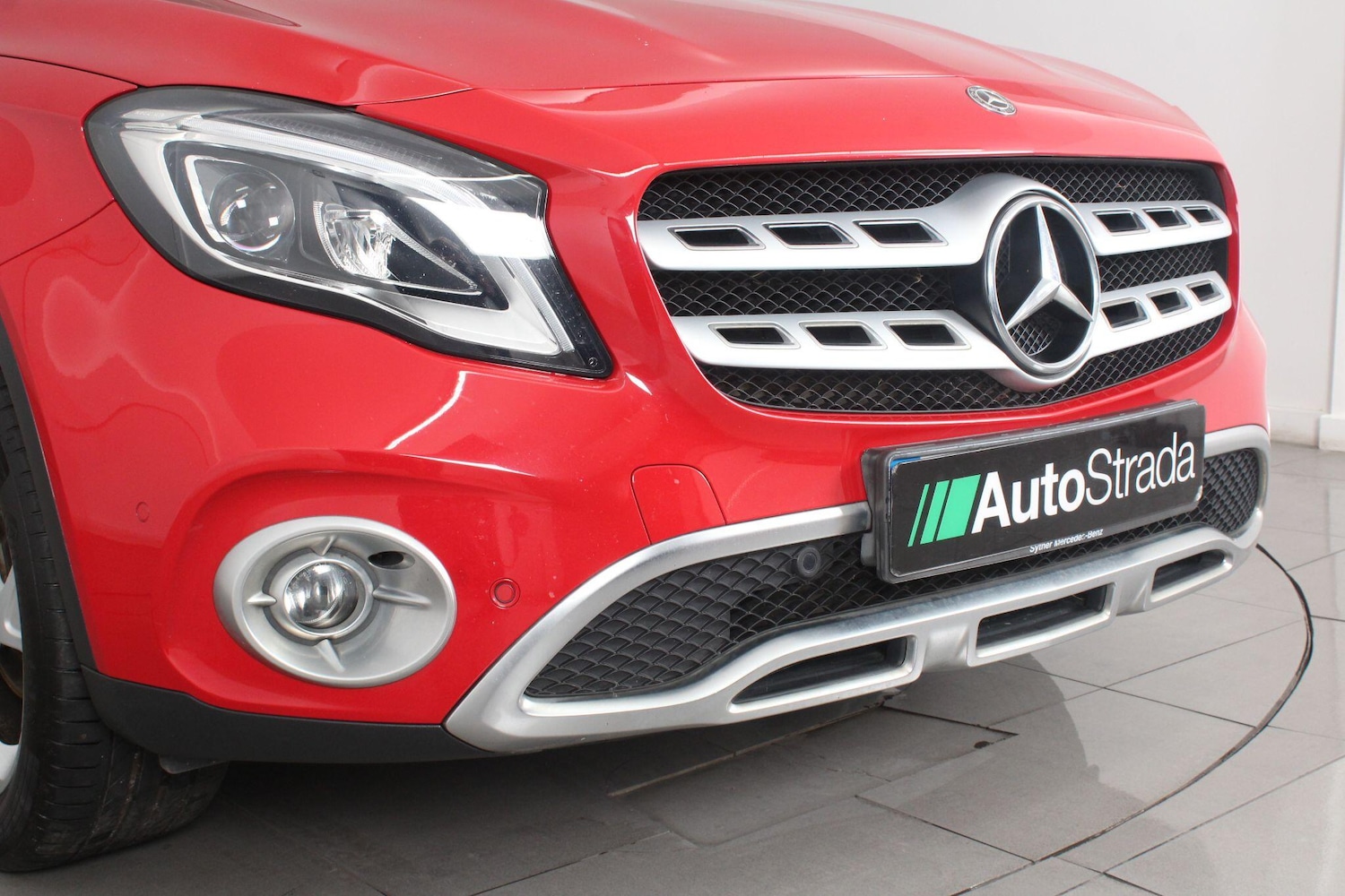 Used Mercedes-Benz GLA 2018 for sale - 76993625: Photo 74