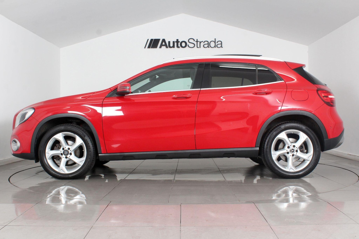 Used Mercedes-Benz GLA 2018 for sale - 76993625: Photo 8