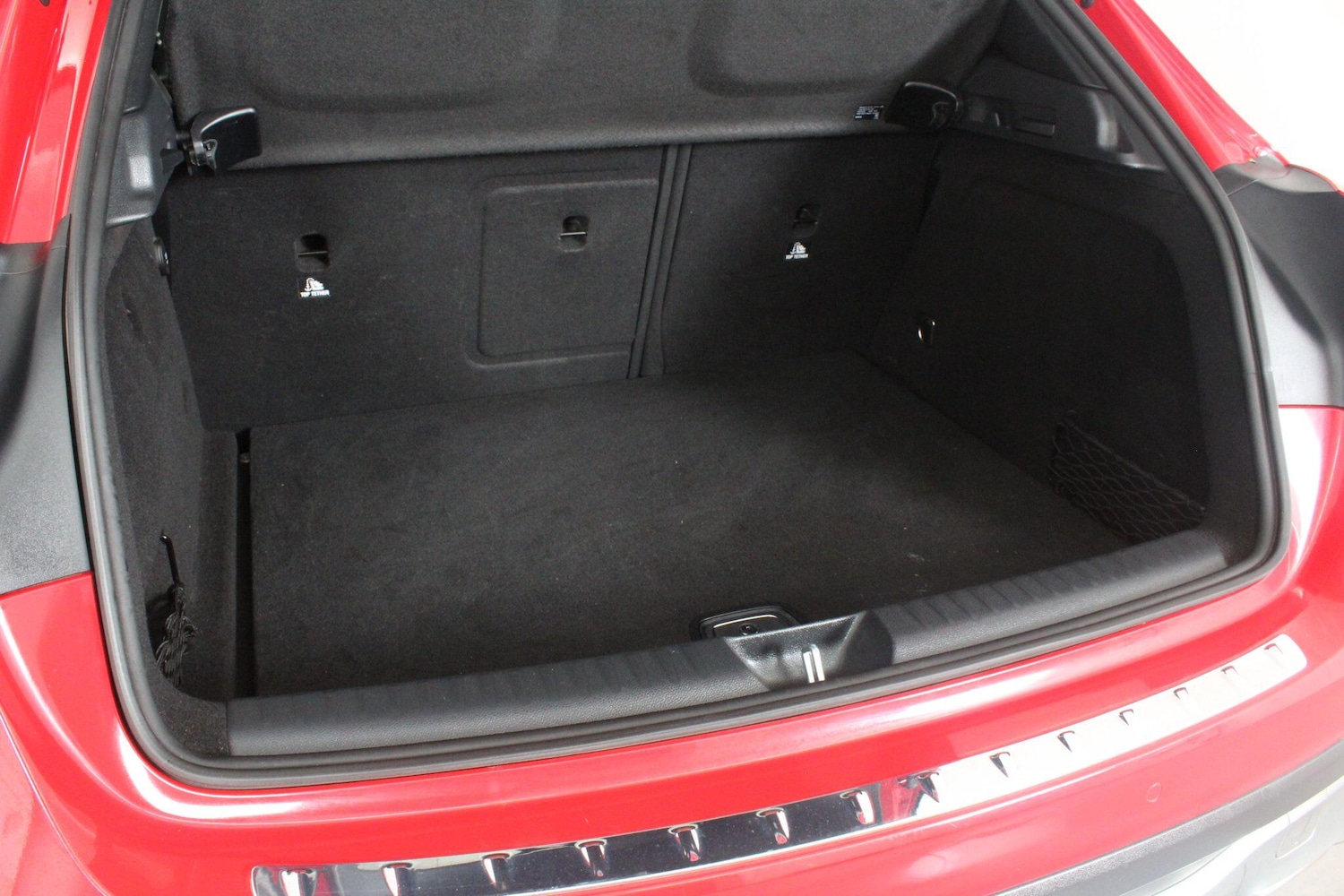 Used Mercedes-Benz GLA 2018 for sale - 76993625: Photo 86