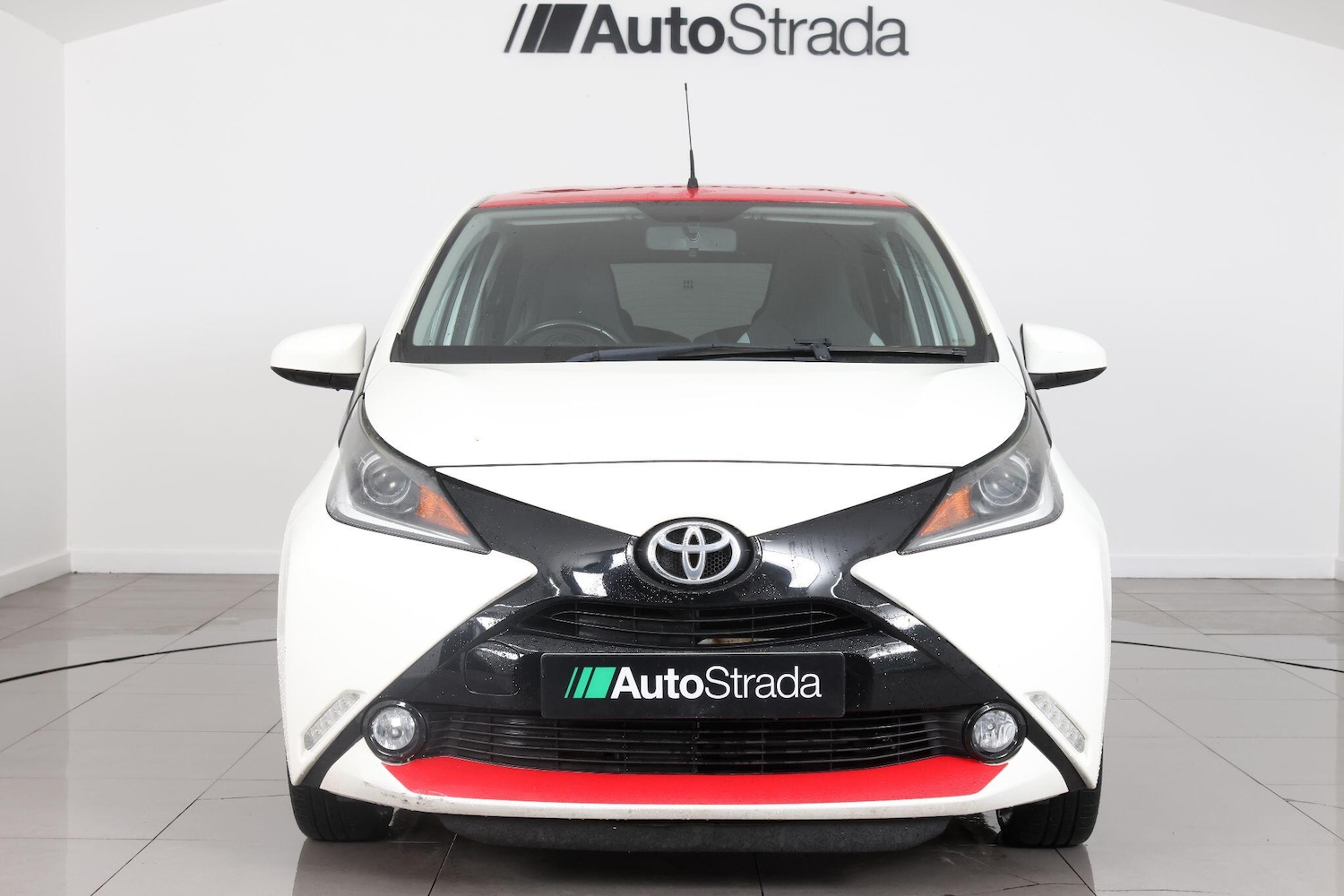 Used Toyota AYGO 2017 for sale - 77255549: Photo 16