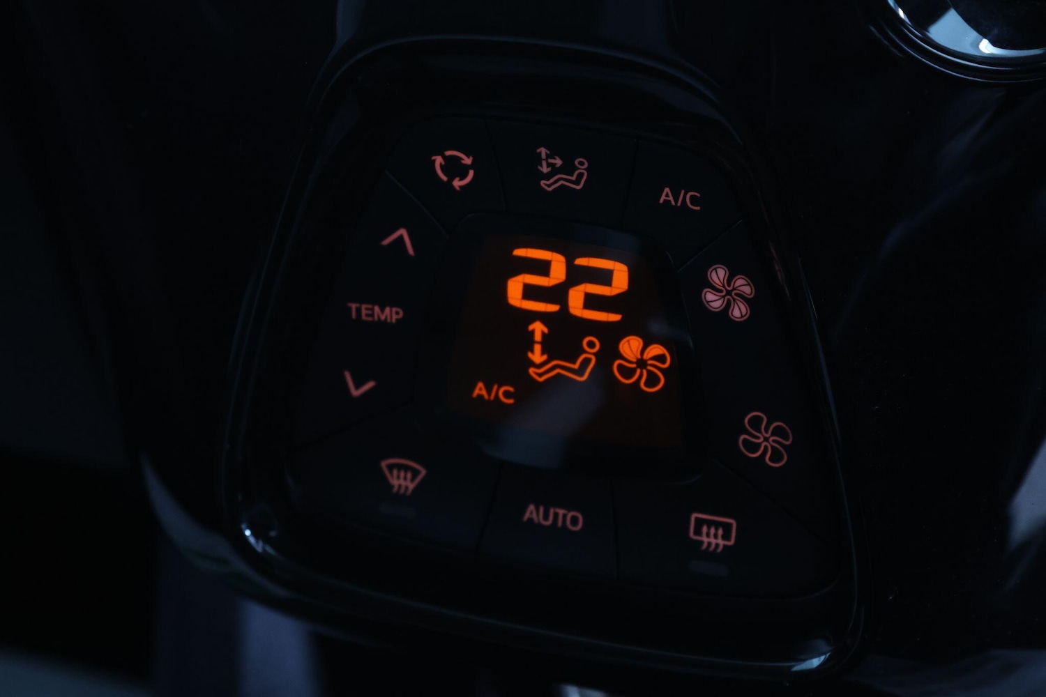 Used Toyota AYGO 2017 for sale - 77255549: Photo 37