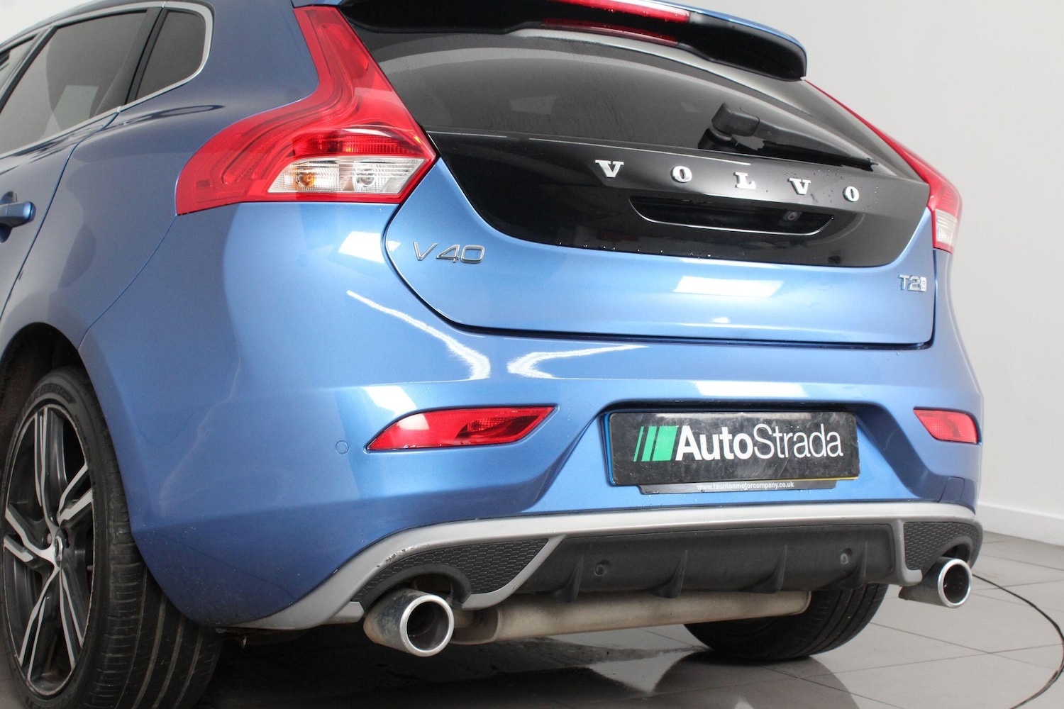 Used Volvo V40 2019 for sale - 76993618: Photo 59