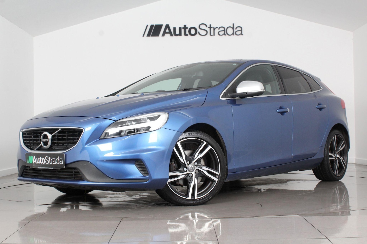 Used Volvo V40 2019 for sale - 76993618: Photo 6