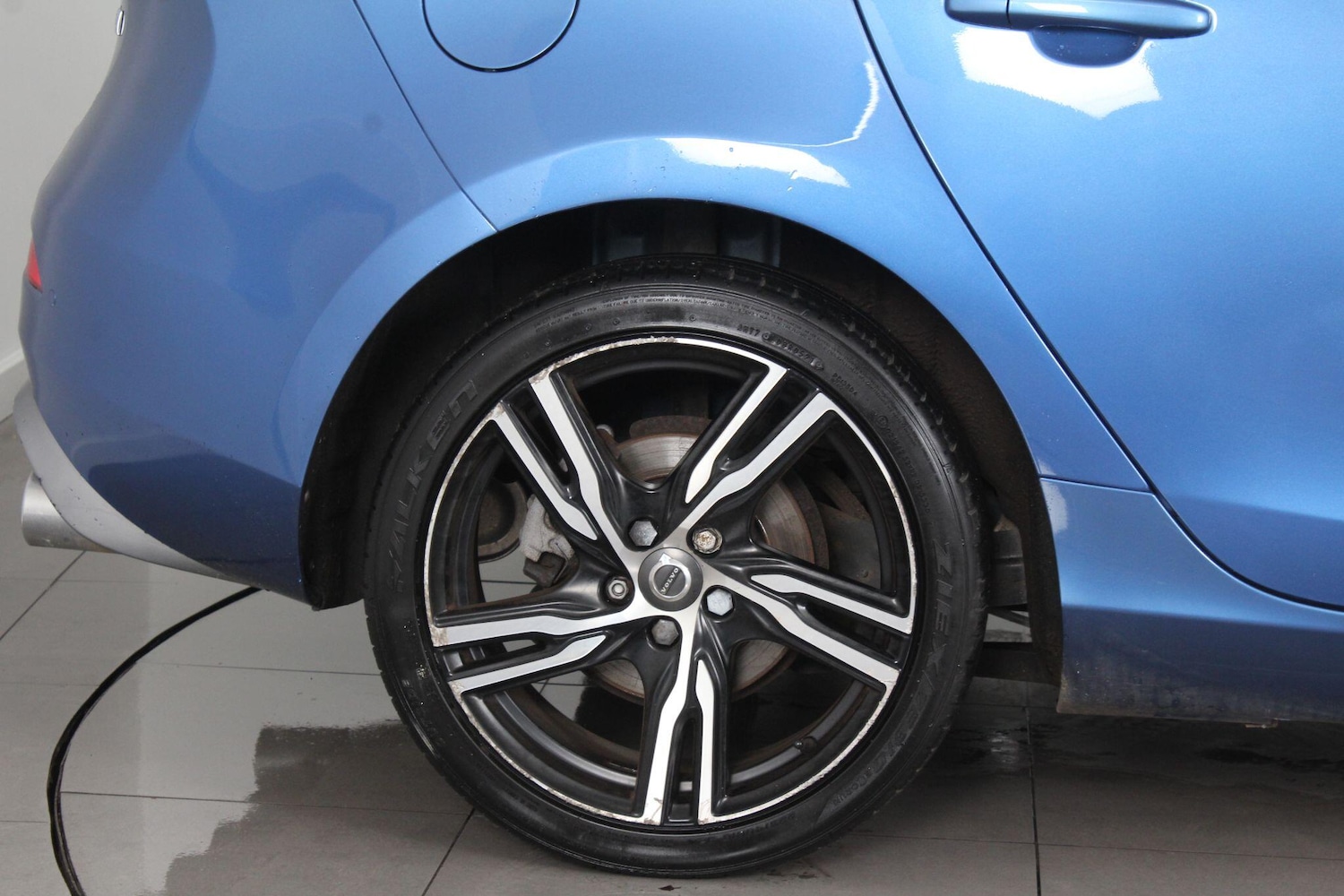 Used Volvo V40 2019 for sale - 76993618: Photo 67