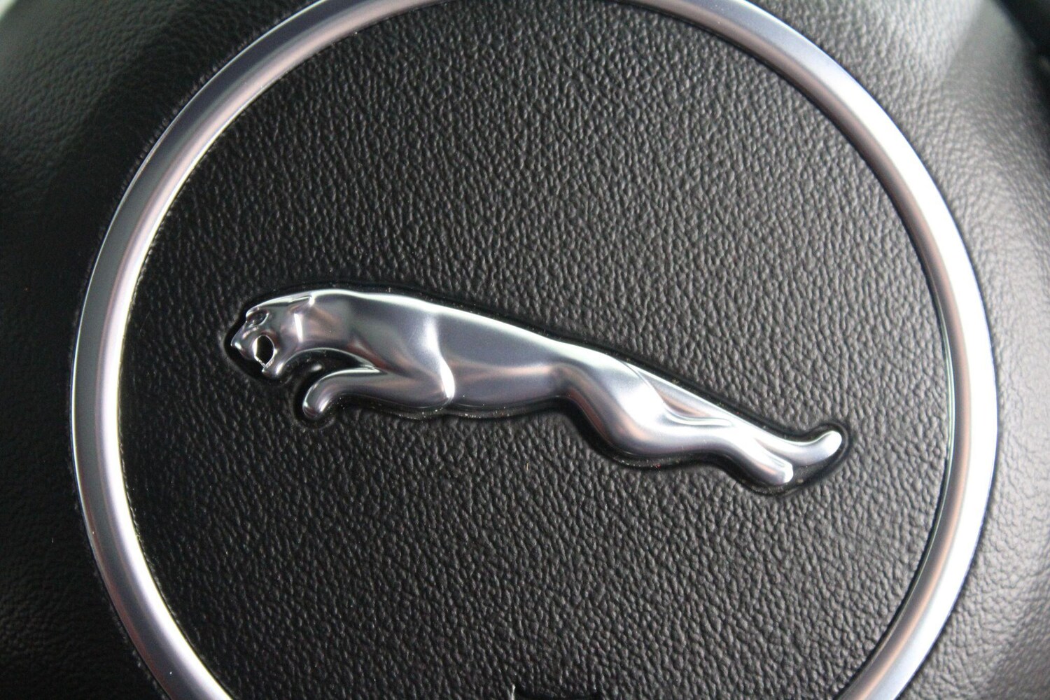 Used Jaguar F-Pace 2021 for sale - 76992848: Photo 26