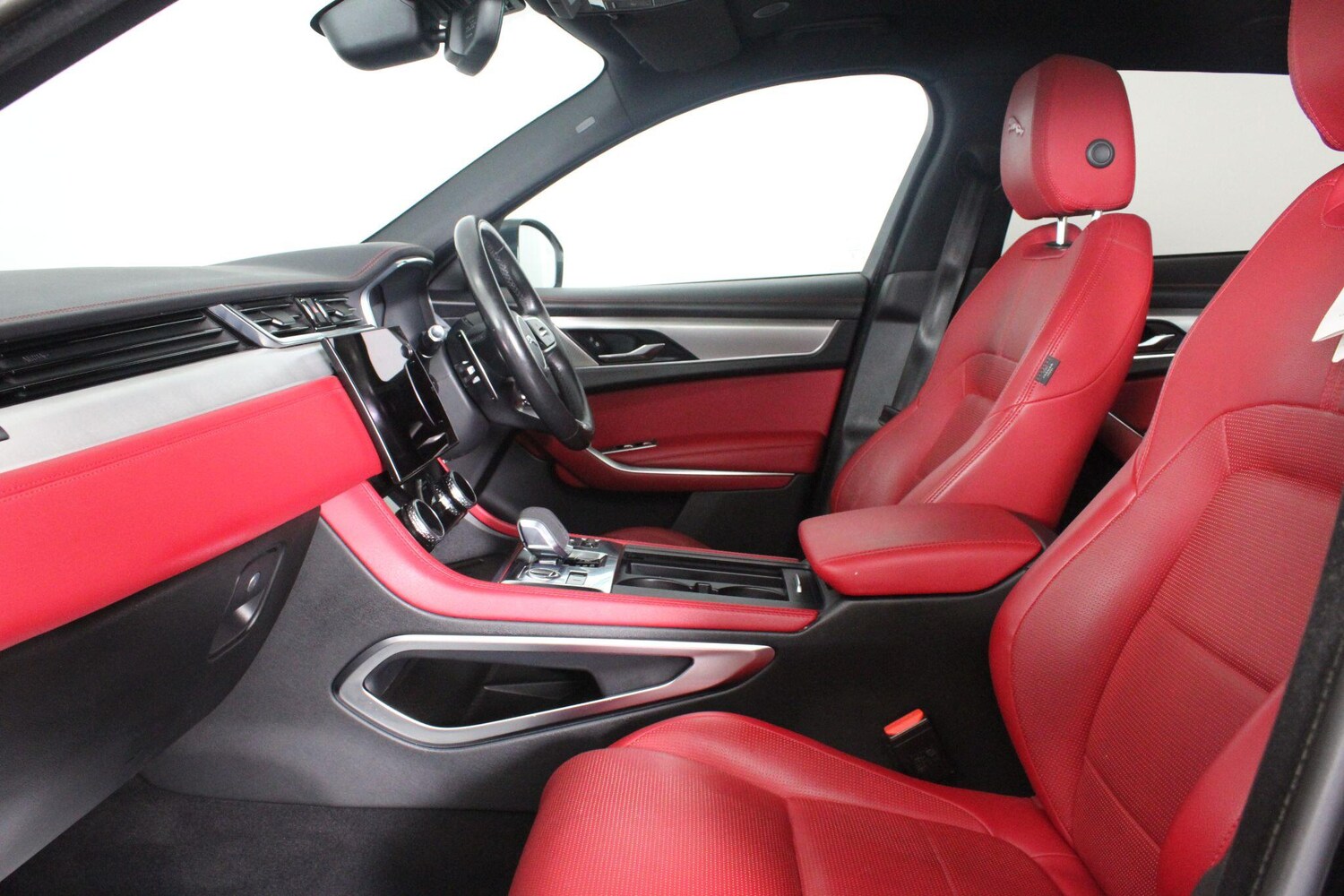 Used Jaguar F-Pace 2021 for sale - 76992848: Photo 42