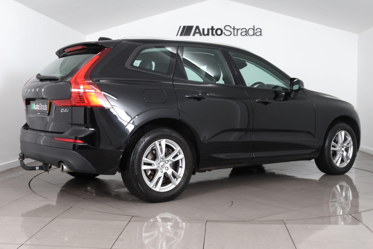 Used Volvo XC60 2018 for sale - 77120834: Photo 16