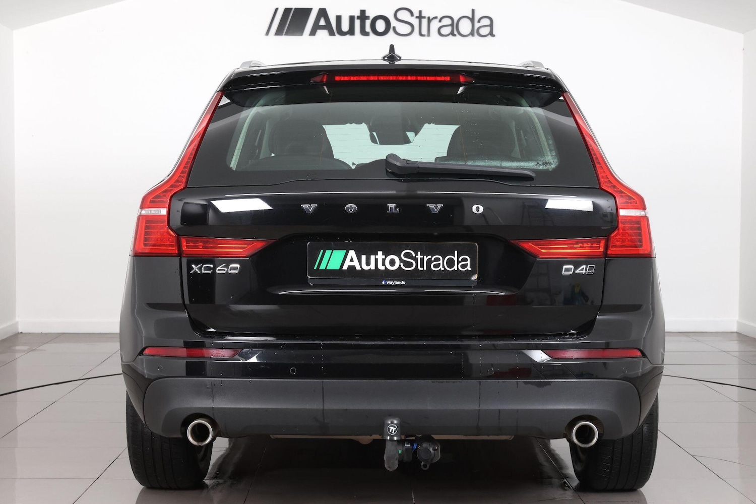 Used Volvo XC60 2018 for sale - 77120834: Photo 17