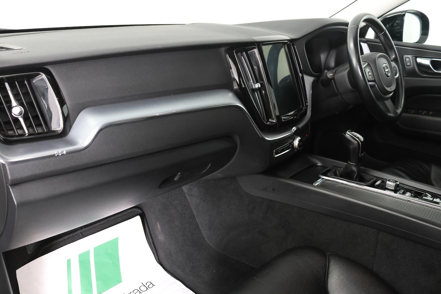 Used Volvo XC60 2018 for sale - 77120834: Photo 46