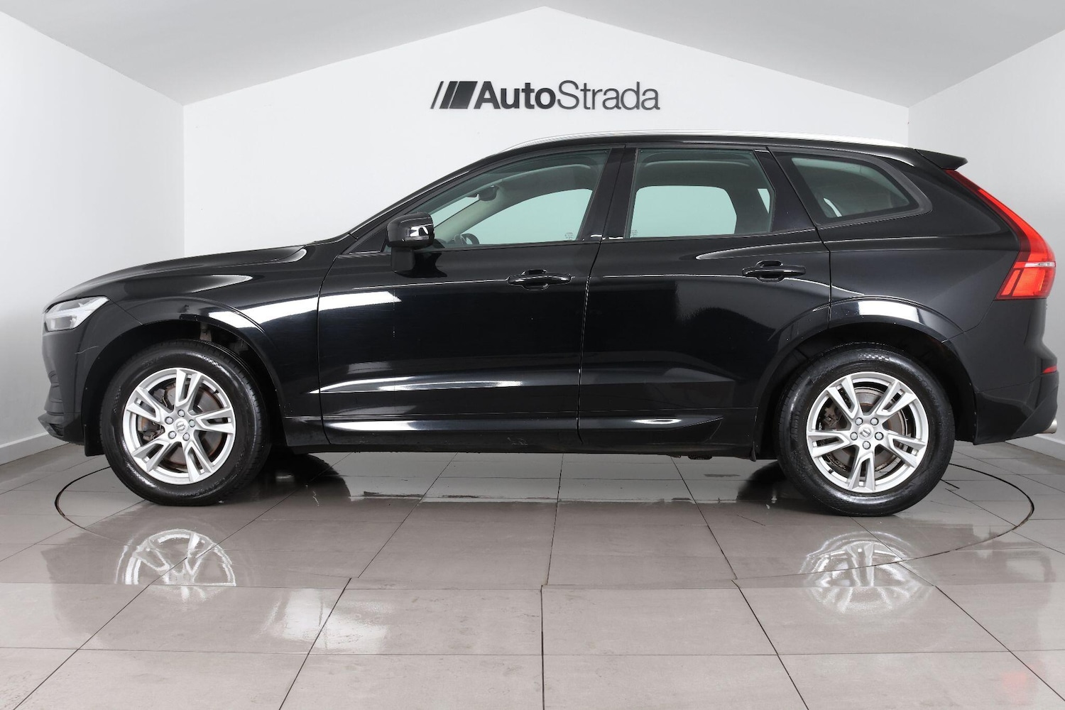 Used Volvo XC60 2018 for sale - 77120834: Photo 7