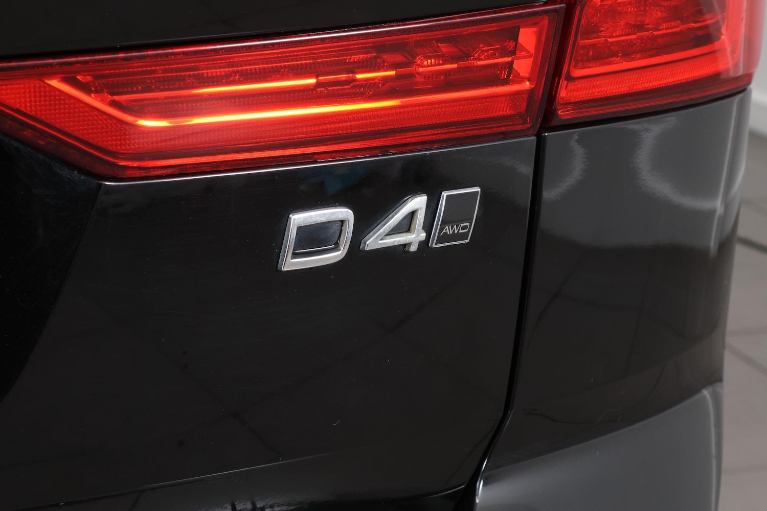 Used Volvo XC60 2018 for sale - 77120834: Photo 74