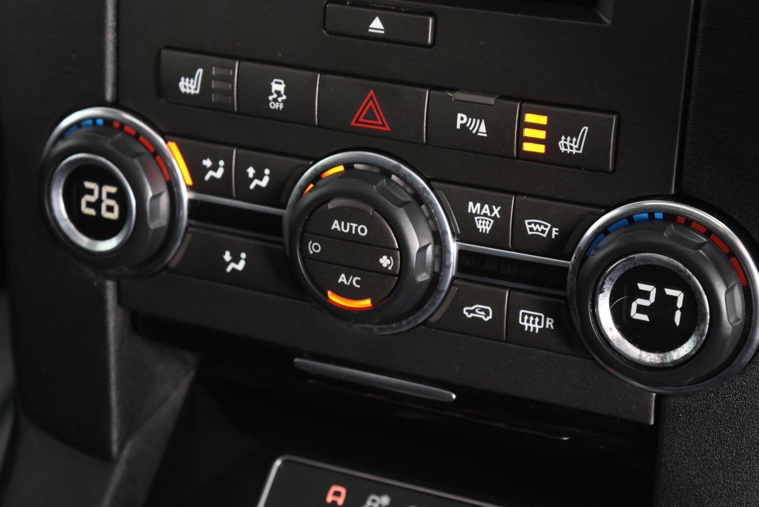 Used Land Rover Discovery 2015 for sale - 77646160: Photo 41