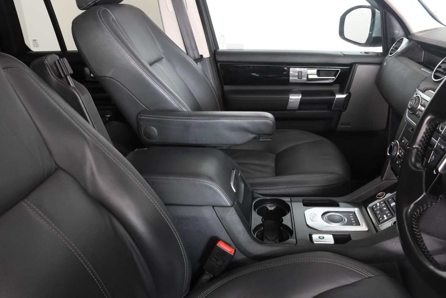 Used Land Rover Discovery 2015 for sale - 77646160: Photo 62