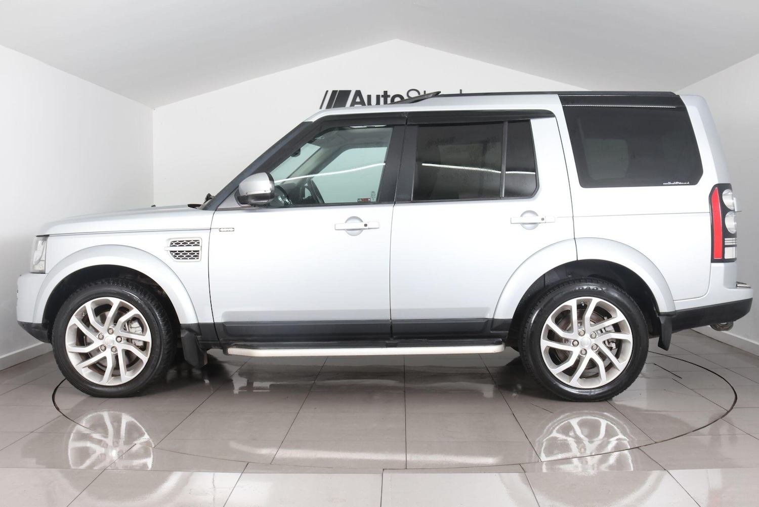 Used Land Rover Discovery 2015 for sale - 77646160: Photo 7