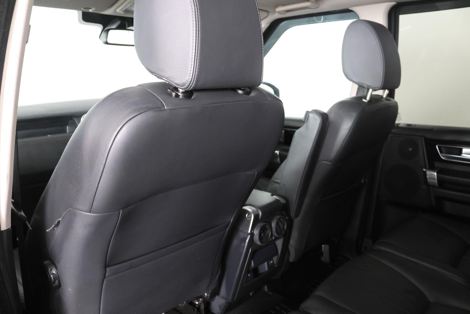 Used Land Rover Discovery 2015 for sale - 77646160: Photo 71