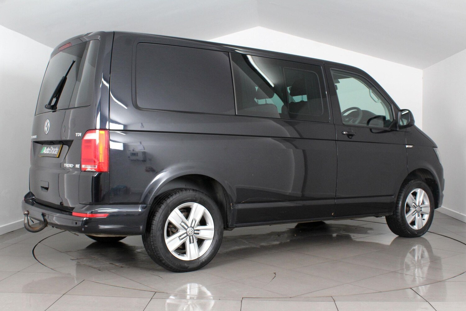 Used Volkswagen Transporter 2016 for sale - 76993325: Photo 20