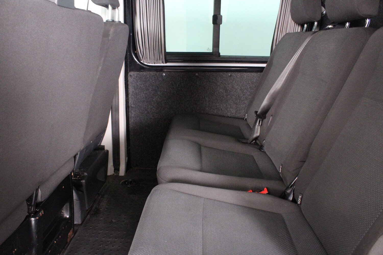 Used Volkswagen Transporter 2016 for sale - 76993325: Photo 50