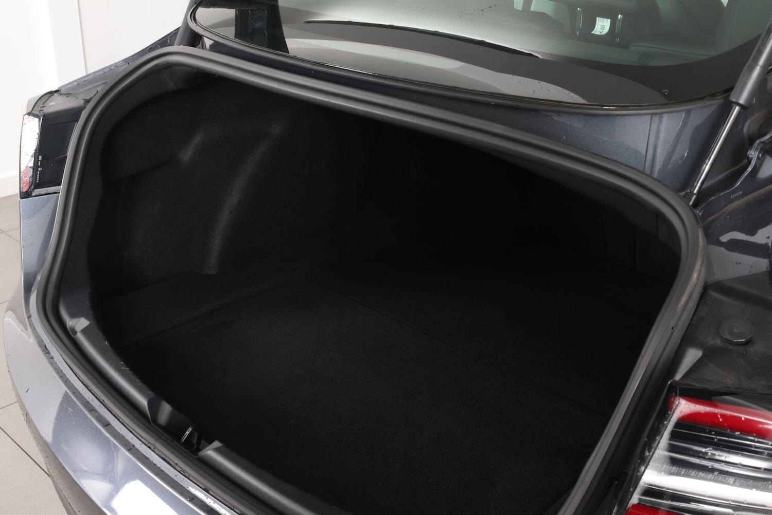 Used Tesla Model 3 2021 for sale - 77625586: Photo 69