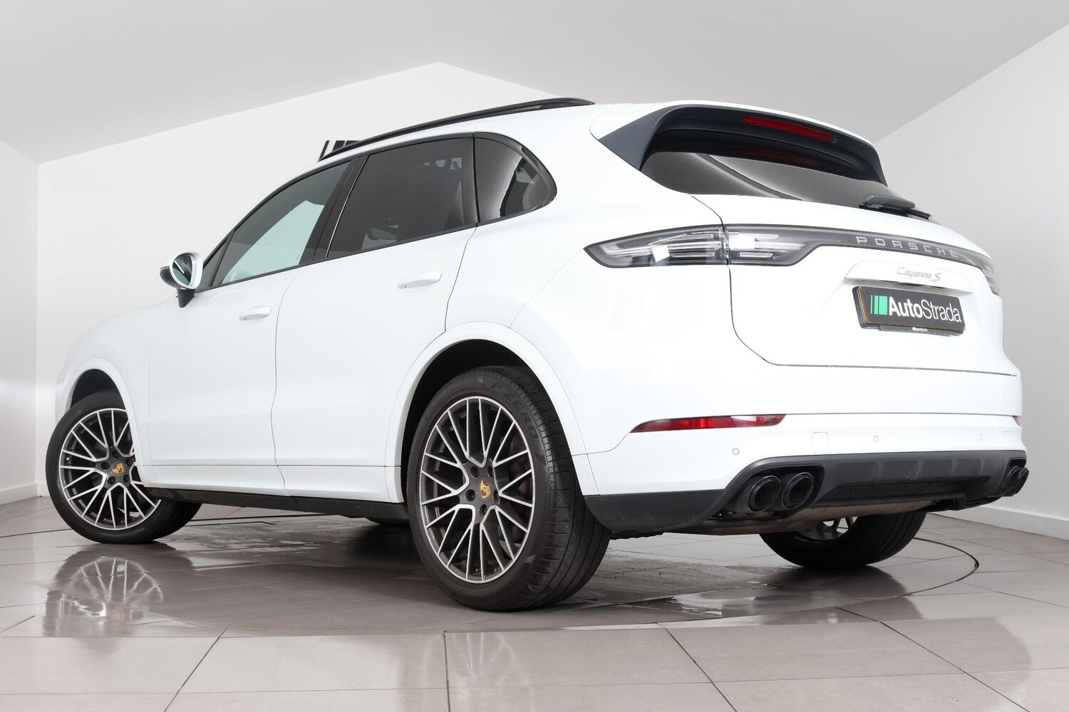 Used Porsche Cayenne 2019 for sale - 76994139: Photo 11