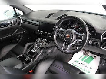 Used Porsche Cayenne 2019 for sale - 76994139: Photo