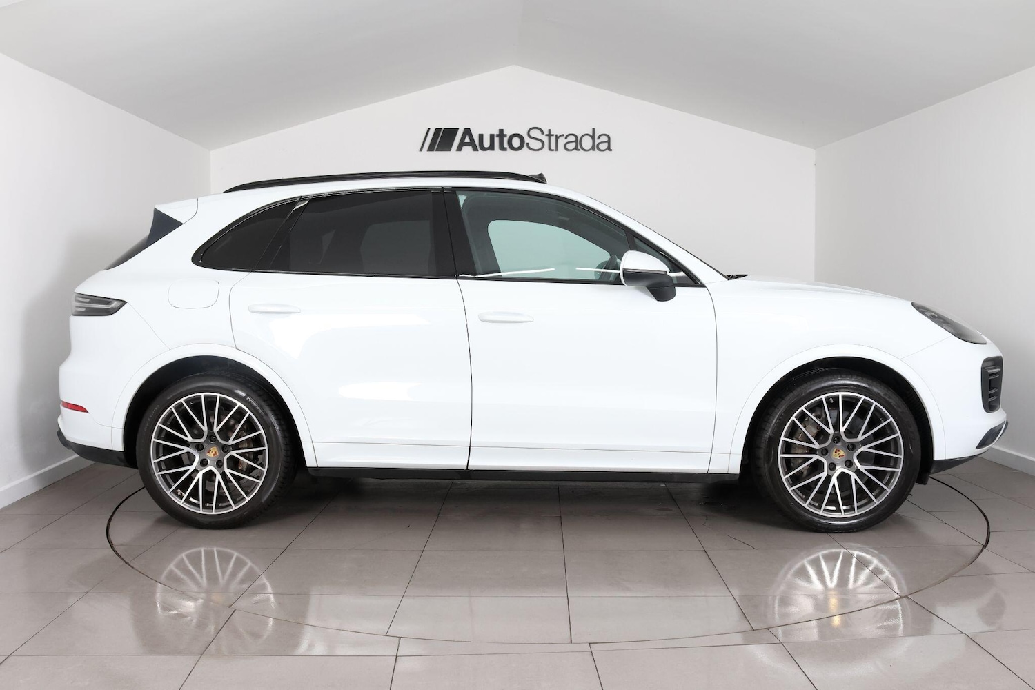Used Porsche Cayenne 2019 for sale - 76994139: Photo 6
