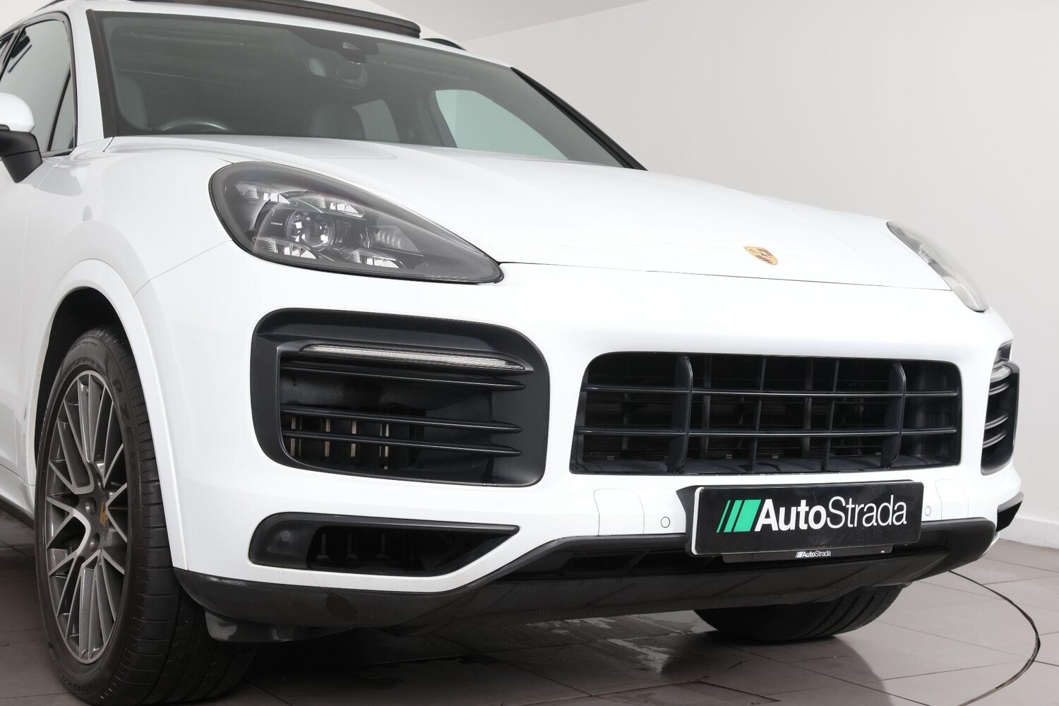 Used Porsche Cayenne 2019 for sale - 76994139: Photo 69