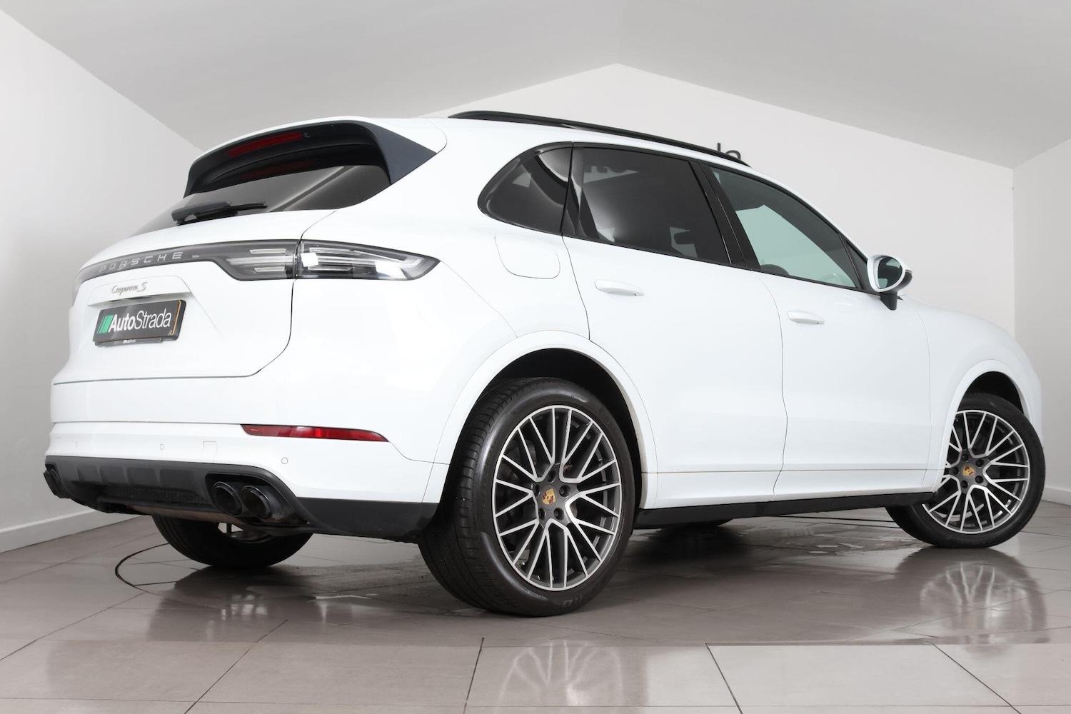 Used Porsche Cayenne 2019 for sale - 76994139: Photo 9