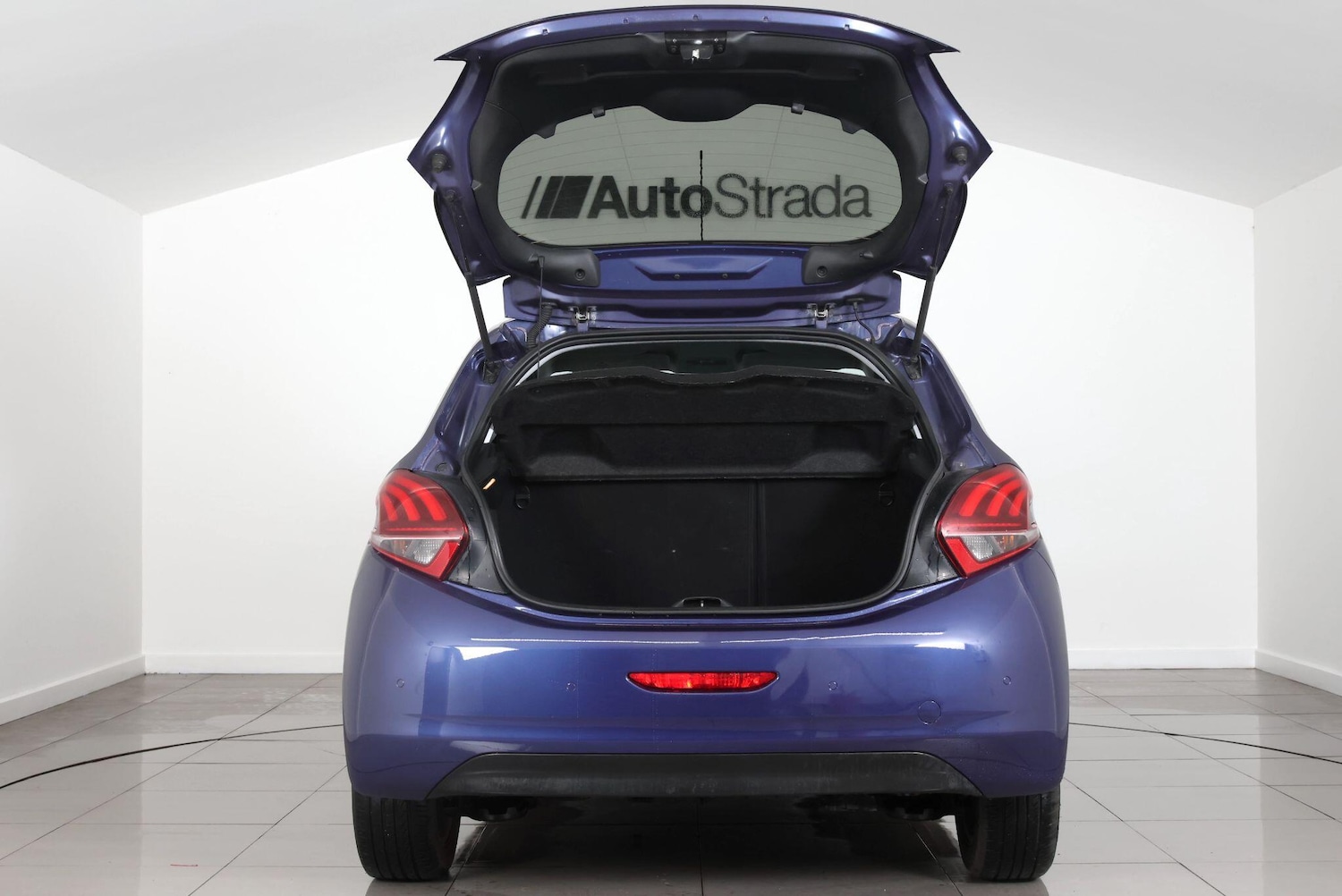 Used Peugeot 208 2016 for sale - 77345291: Photo 21