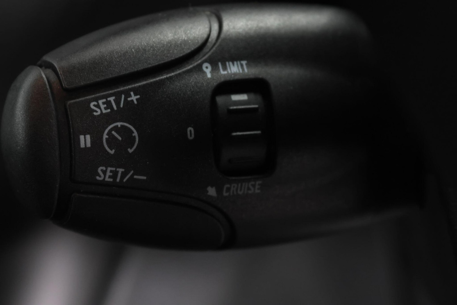 Used Peugeot 208 2016 for sale - 77345291: Photo 26