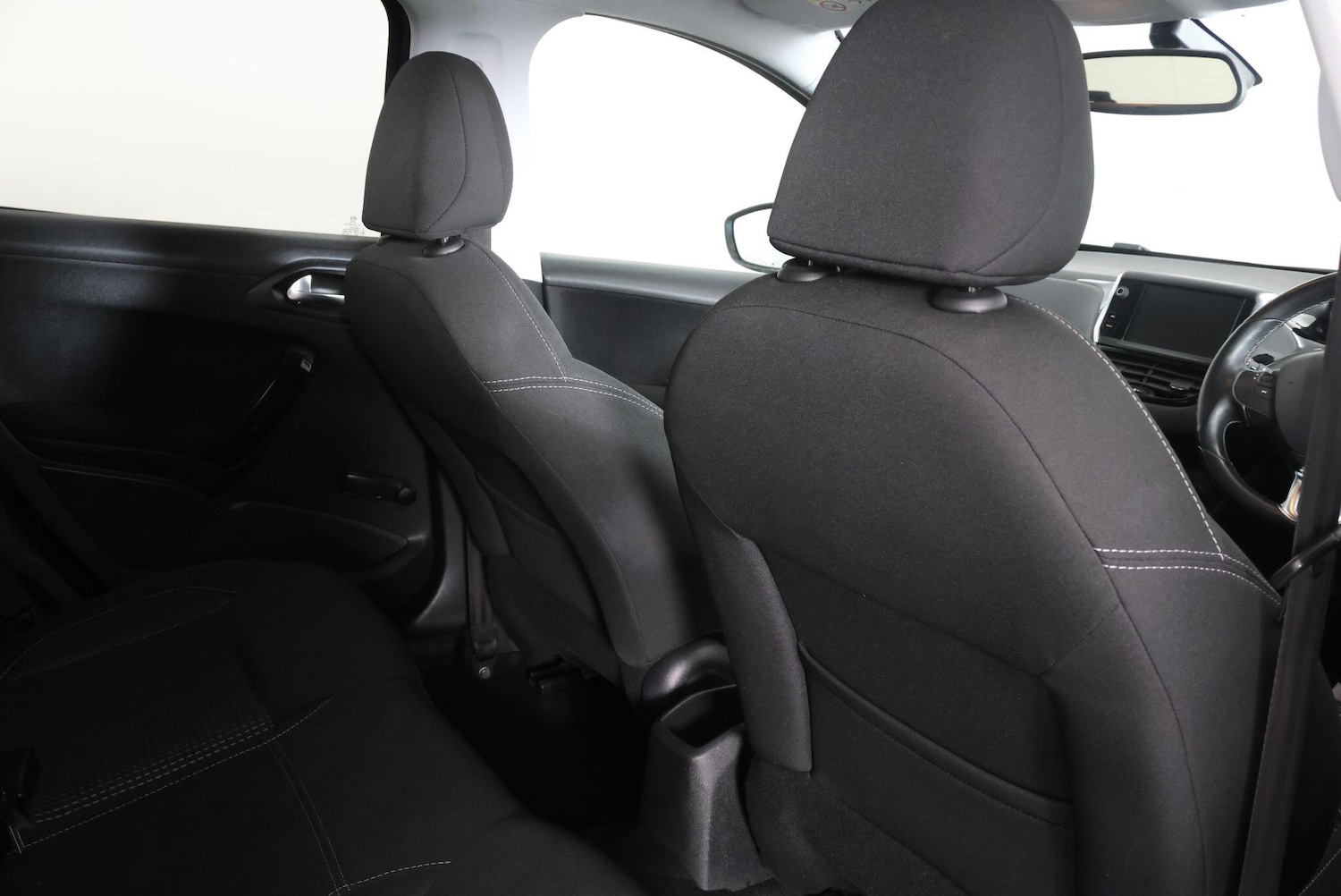 Used Peugeot 208 2016 for sale - 77345291: Photo 55