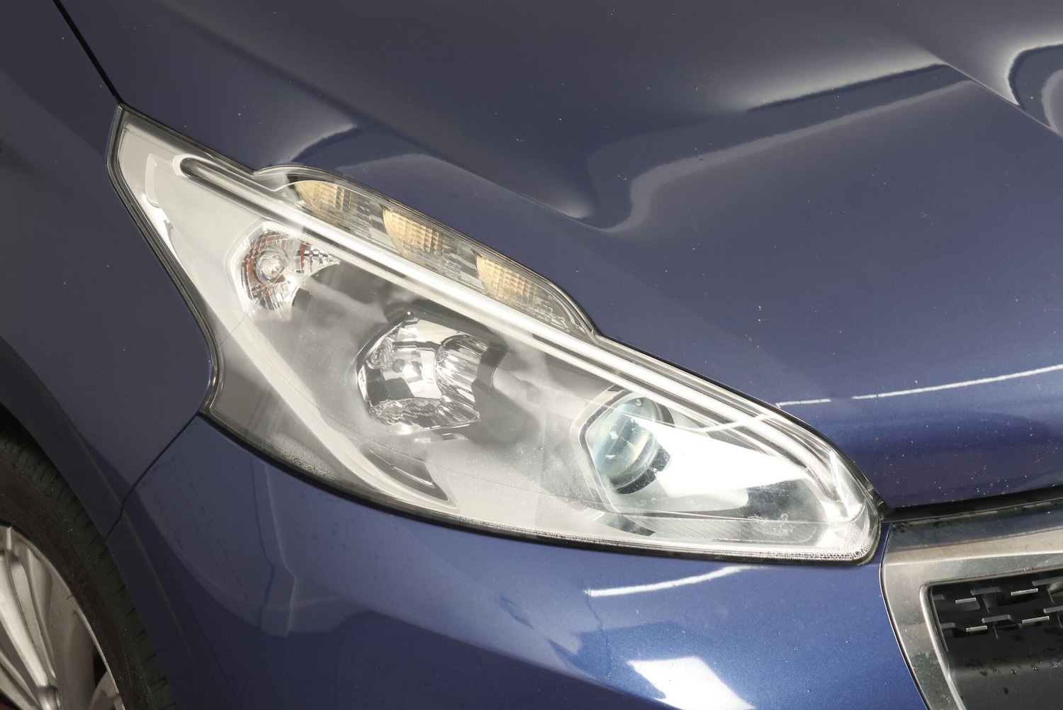 Used Peugeot 208 2016 for sale - 77345291: Photo 62