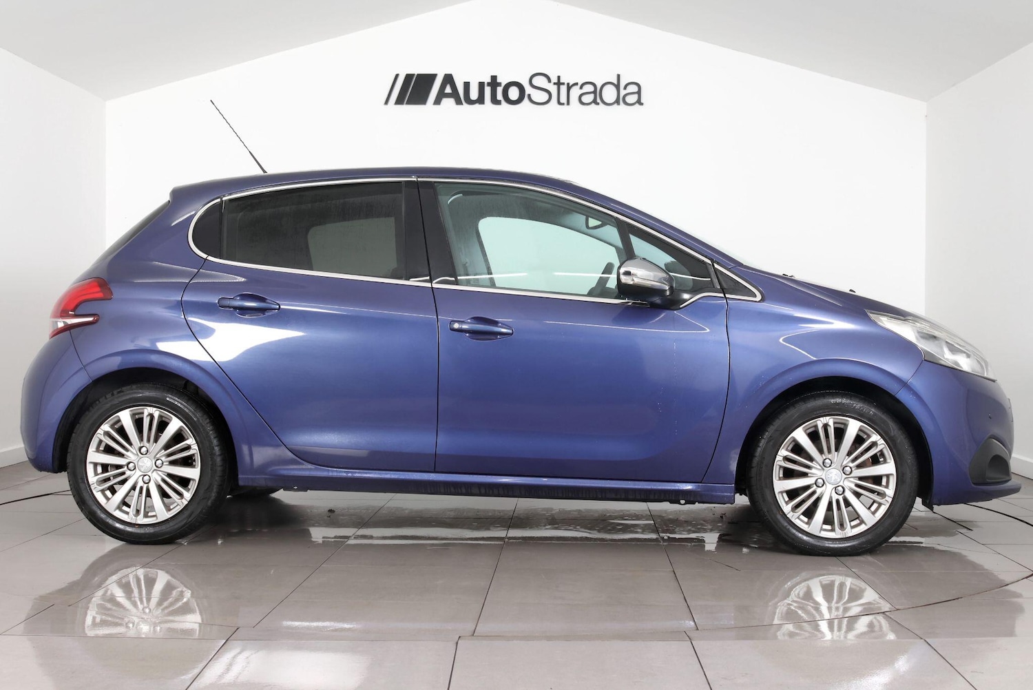 Used Peugeot 208 2016 for sale - 77345291: Photo 7