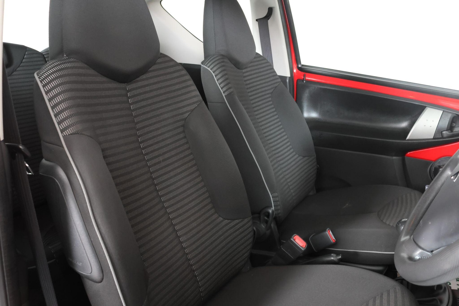 Used Peugeot 107 for sale - 77646610: Photo 36