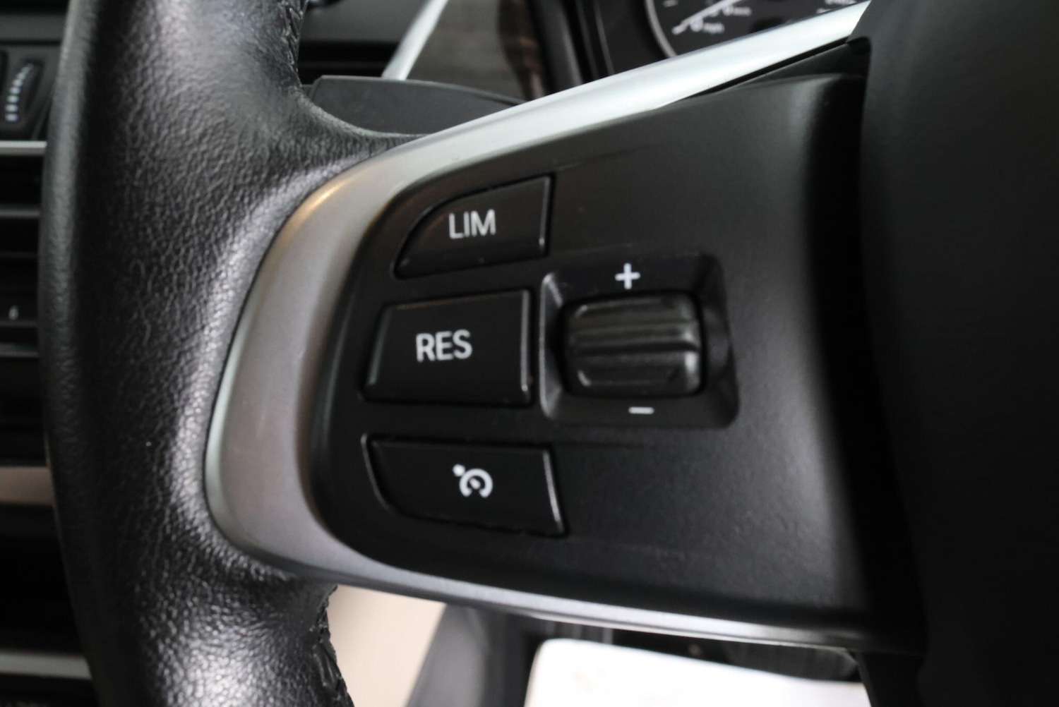 Used BMW 2 Series 2015 for sale - 77537972: Photo 17