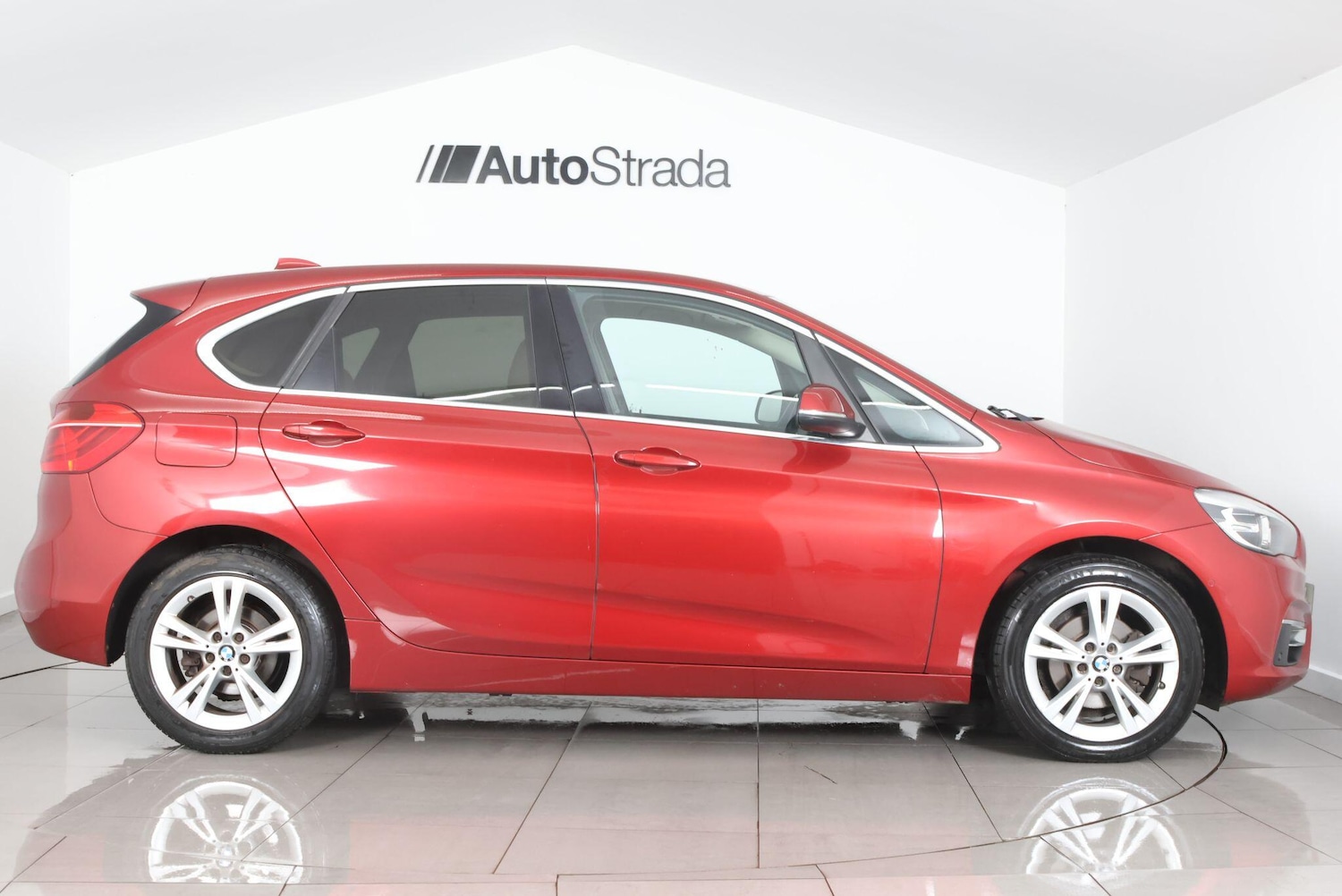 Used BMW 2 Series 2015 for sale - 77537972: Photo 5