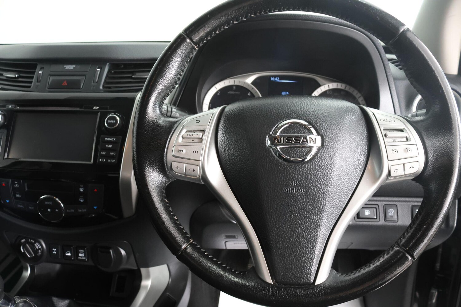 Used Nissan Navara for sale - 77753077: Photo 21