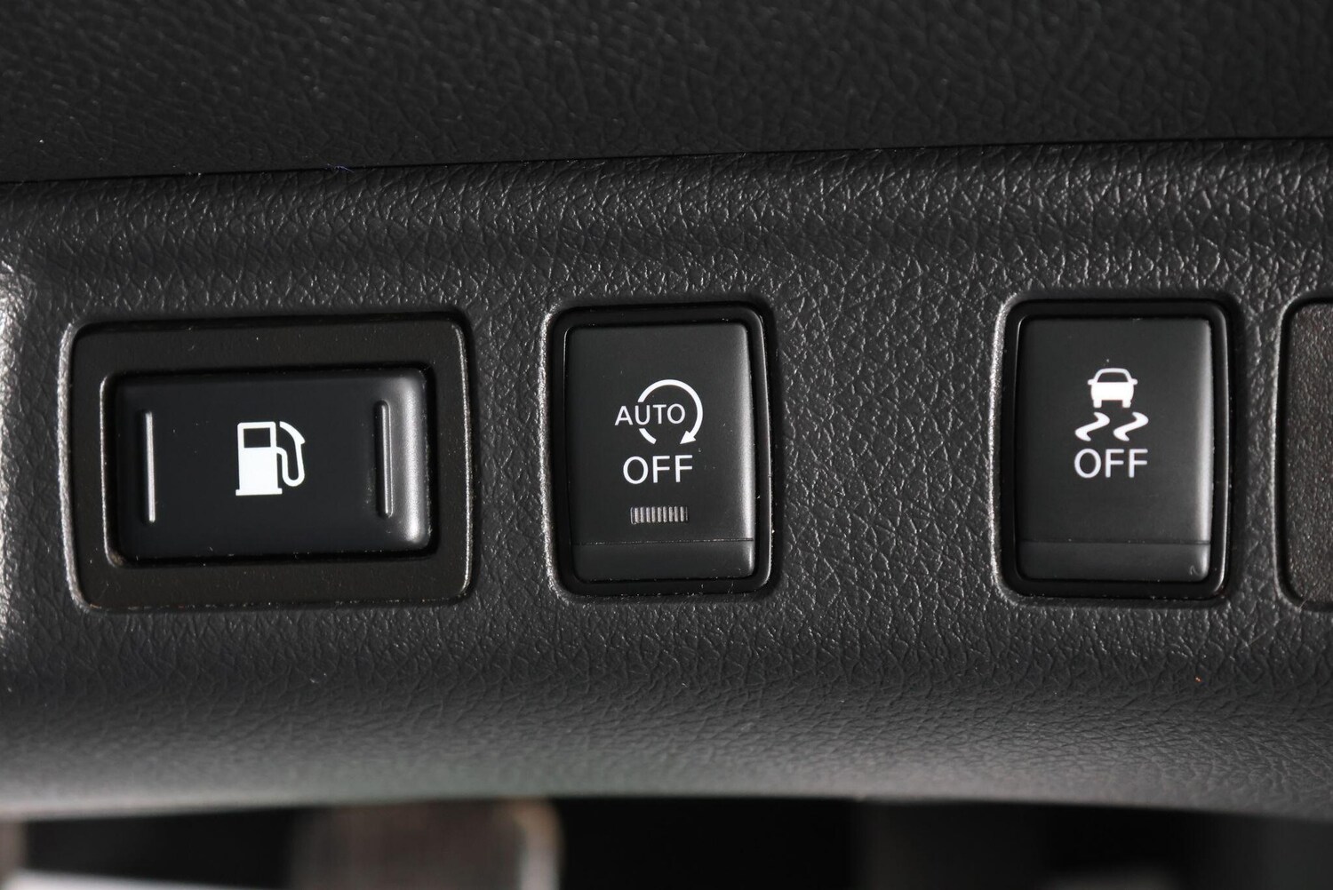 Used Nissan Navara for sale - 77753077: Photo 41