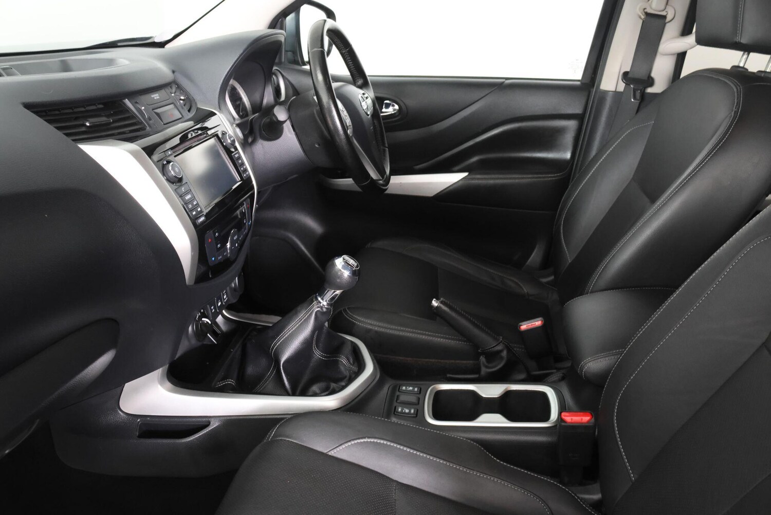 Used Nissan Navara for sale - 77753077: Photo 51