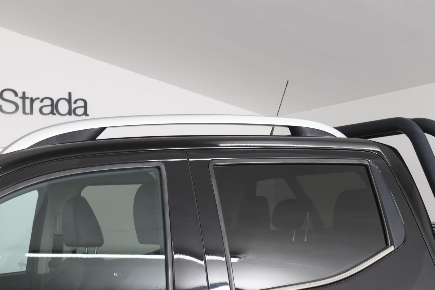 Used Nissan Navara for sale - 77753077: Photo 75