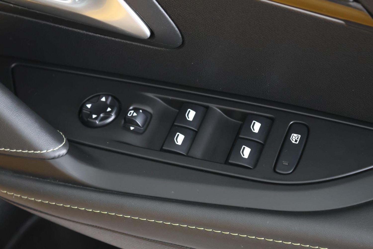 Used Peugeot E-208 for sale - 77659033: Photo 35