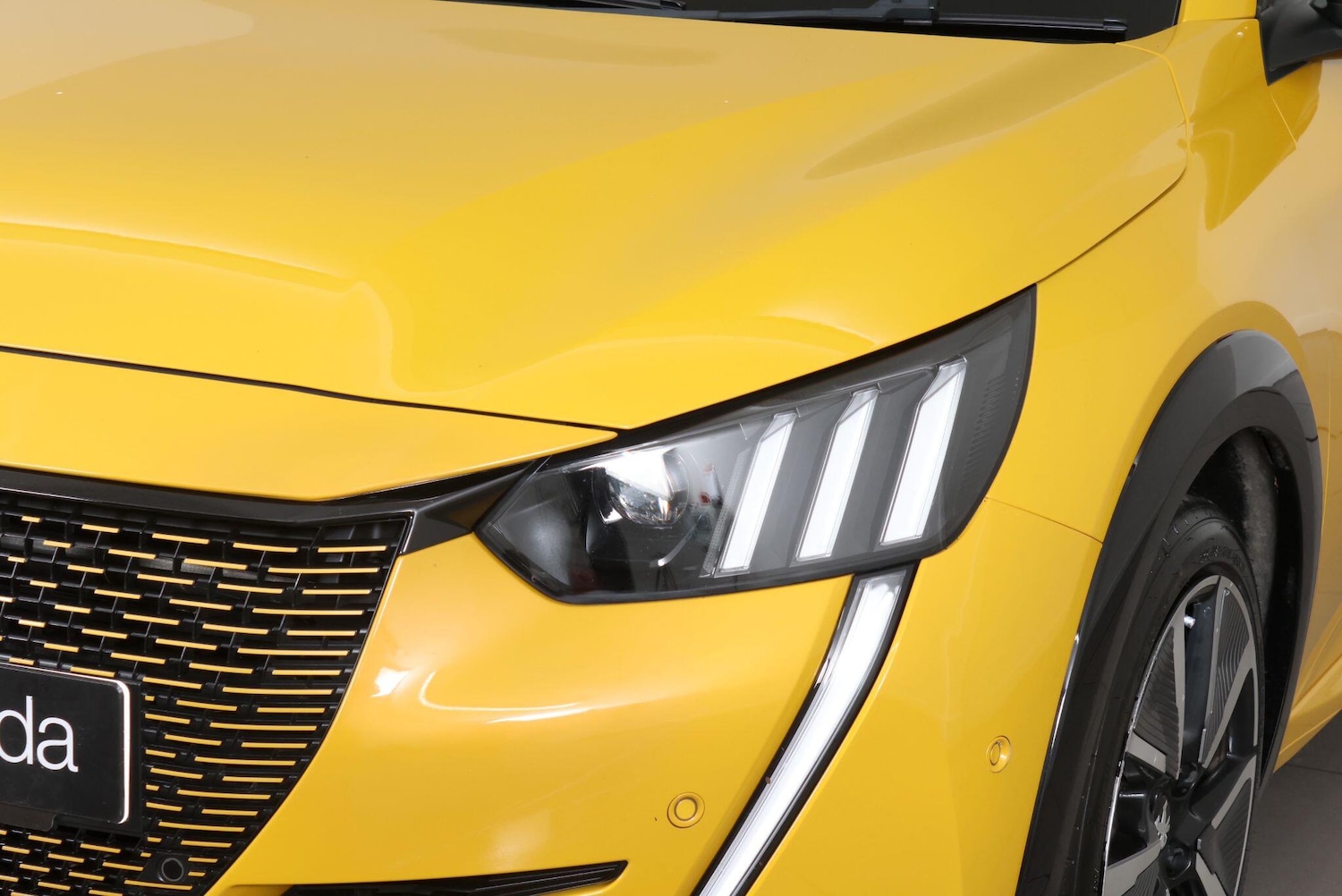 Used Peugeot E-208 for sale - 77659033: Photo 61