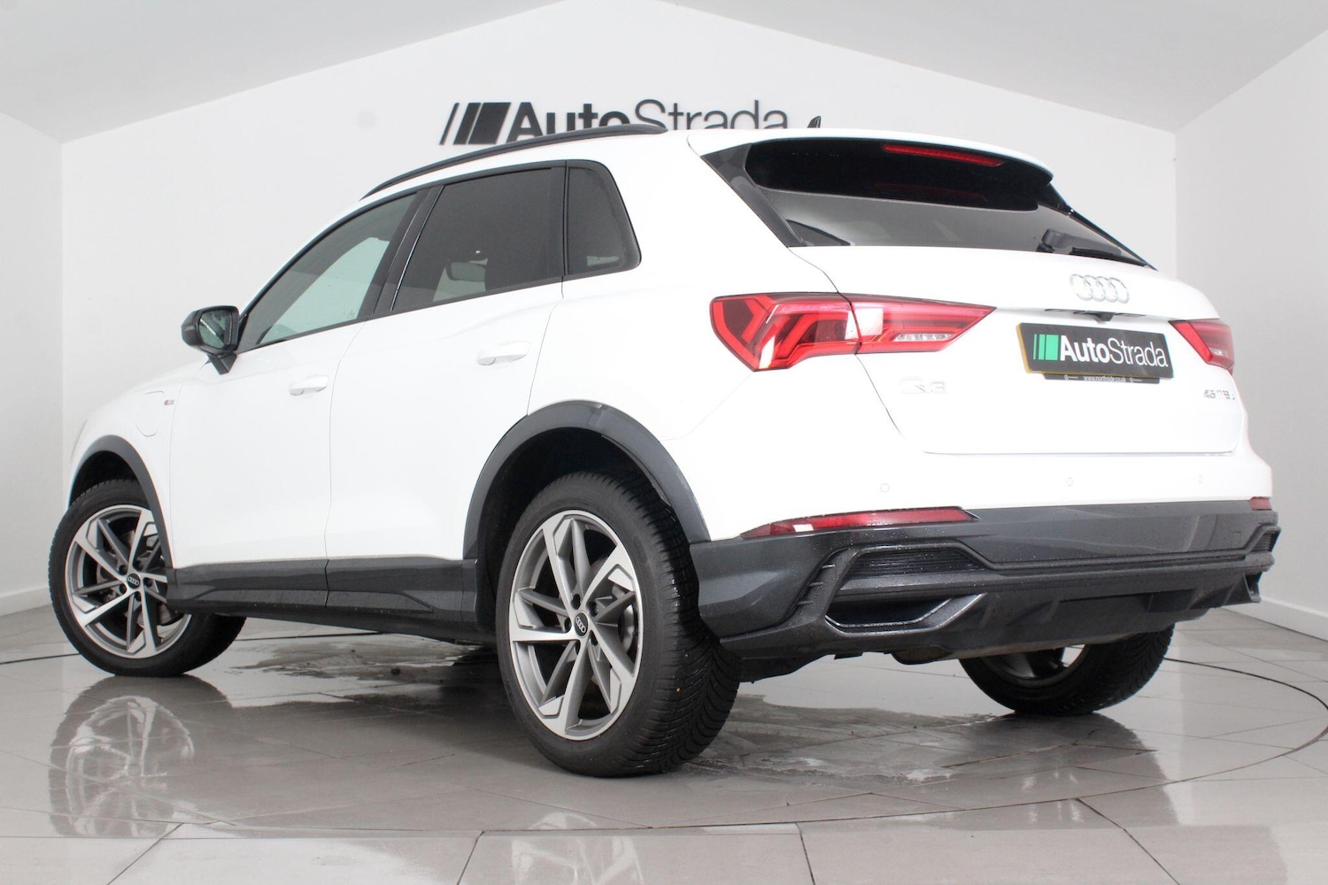 Used Audi Q3 for sale - 76997293: Photo 10