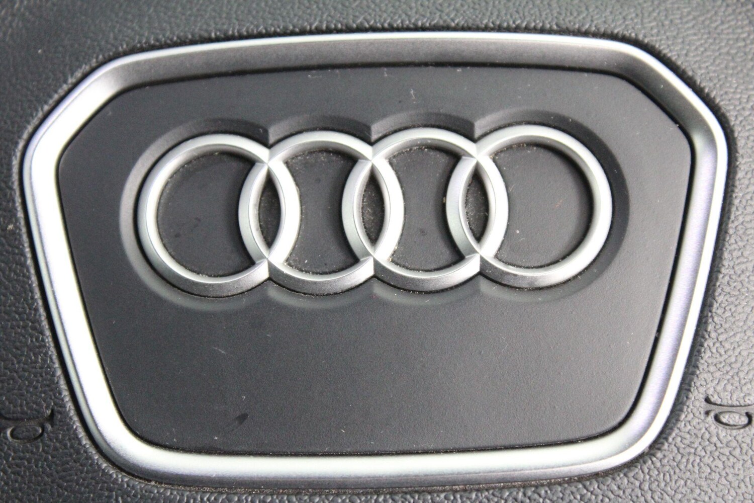Used Audi Q3 for sale - 76997293: Photo 30