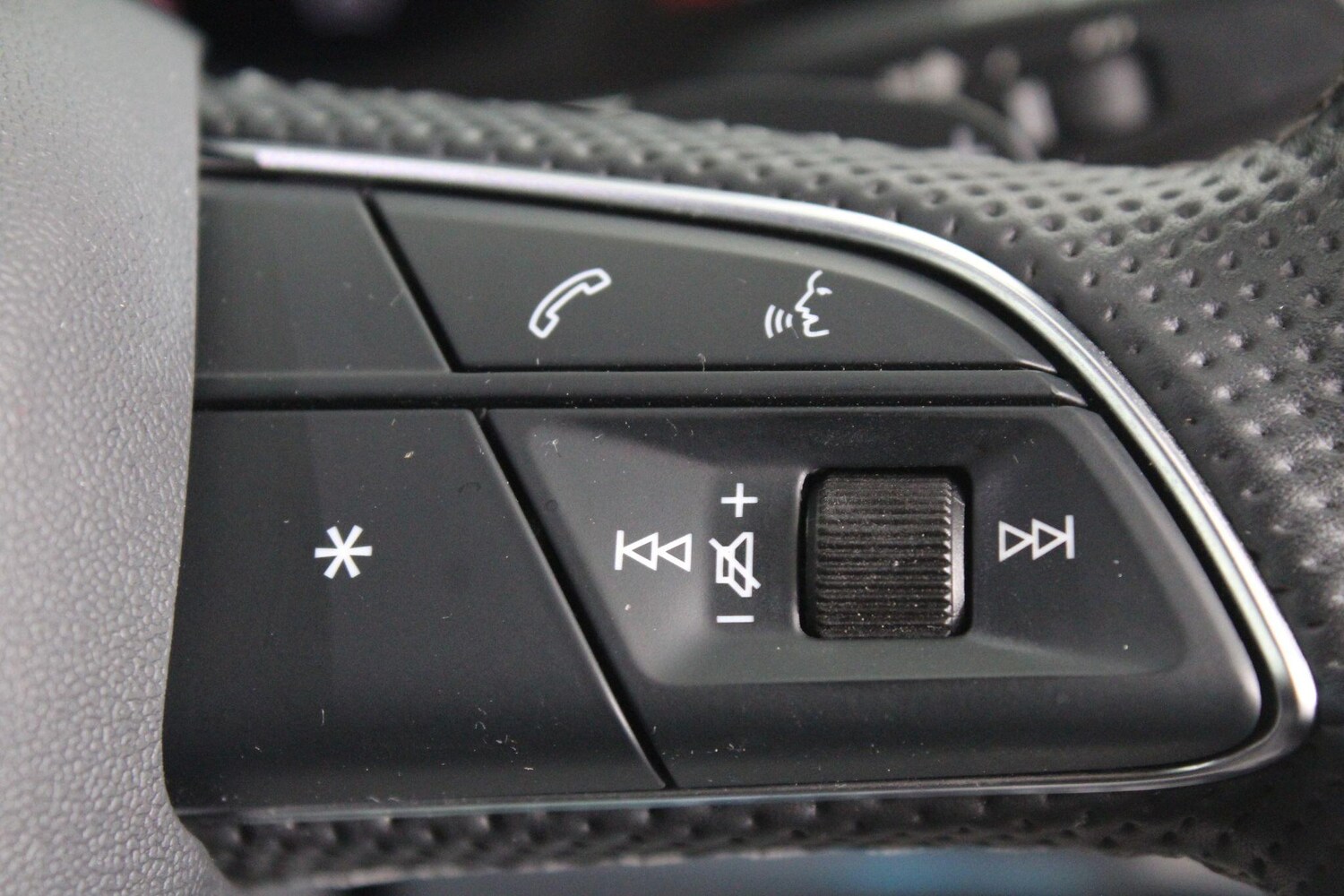 Used Audi Q3 for sale - 76997293: Photo 32